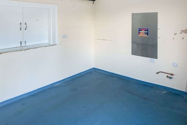 The Old School, The Cross, Okeford Fitzpaine, Blandford Forum, Dorset, DT11 0RF 6