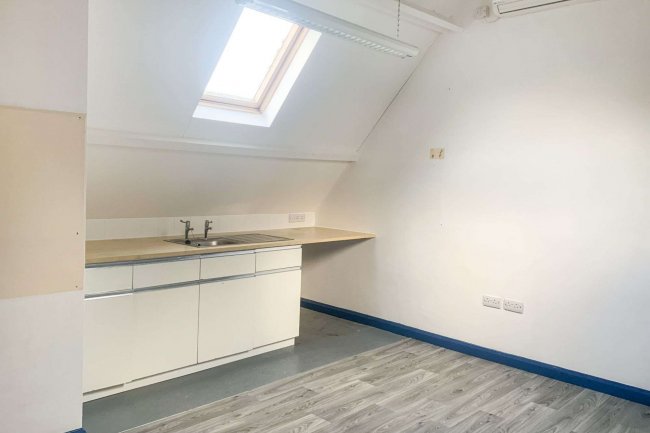 The Old School, The Cross, Okeford Fitzpaine, Blandford Forum, Dorset, DT11 0RF 6