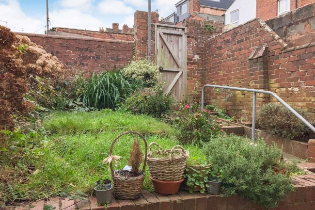 58 Priory Road, Exeter, Devon, EX4 7AR 5