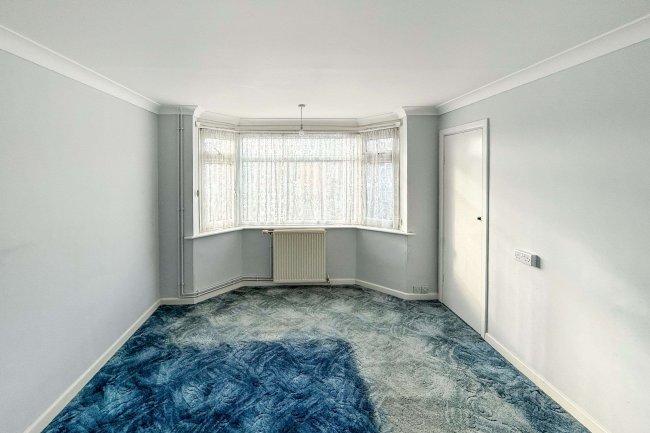 30B Channels Farm Road, Southampton, SO16 2PE 10