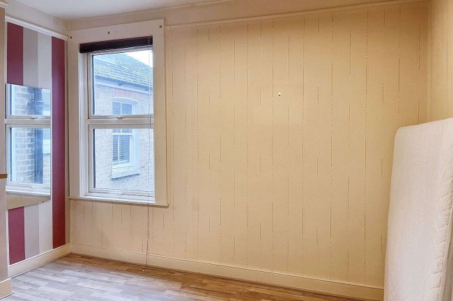 76 / 76A Waldron Rd, Earlsfield SW18 3TD 8