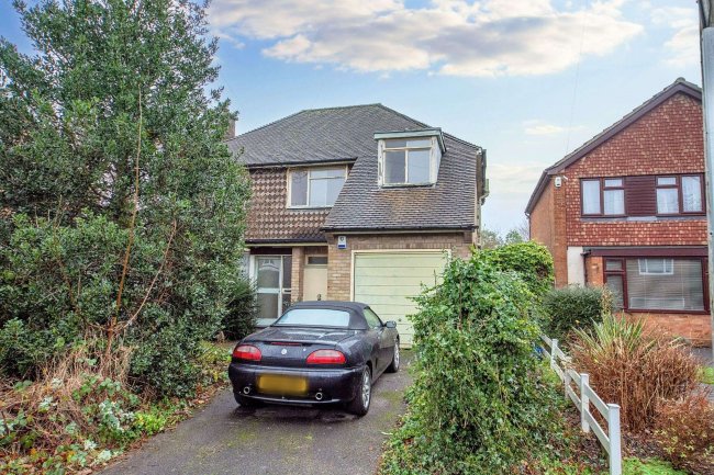 36 Grangewood, Potters Bar EN6 1SL 6