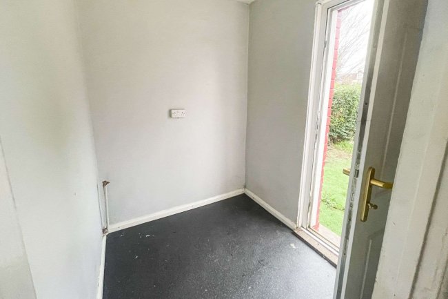 42 Lydney Road, Southmead, Bristol, BS10 5JZ 7