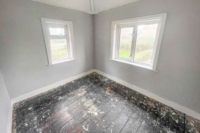 42 Lydney Road, Southmead, Bristol, BS10 5JZ 7