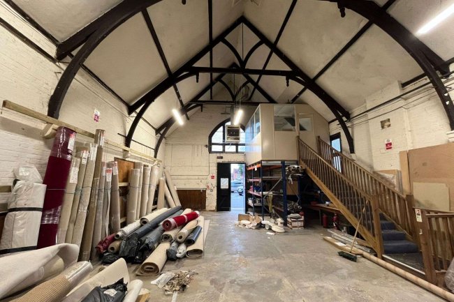 The Chapel, The Parade, Marlborough SN8 1NE 2