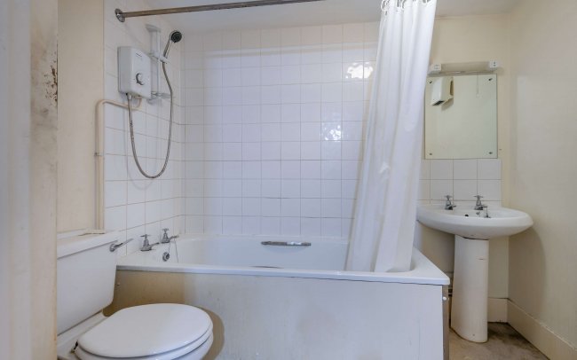 Latimer Court, 2 Latimer Road, Bournemouth, BH9 1JW 4