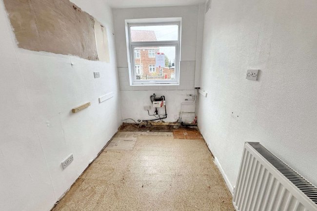 17 Villiers Road, Mansfield, Nottinghamshire, NG18 3AG 8