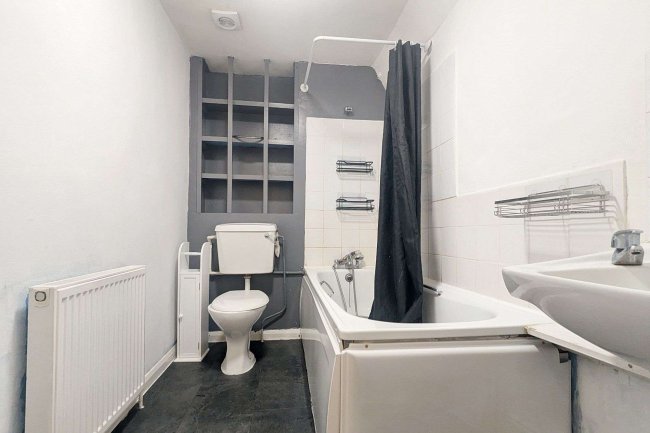 Flat 9, 52 Longridge Road, Earls Court, London, SW5 9SH 7