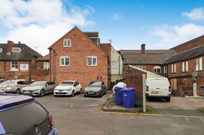 15 Upper Brook Street, Rugeley, Staffordshire WS15 2DP 6