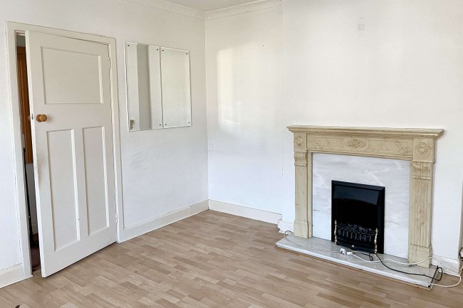 68 Woodstock Way, Mitcham, CR4 1BB 1