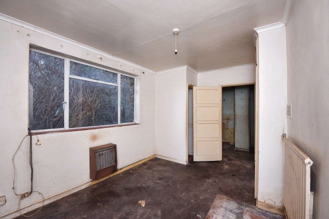 9 Mulberry Avenue, Colchester, Essex, CO2 8RZ 8