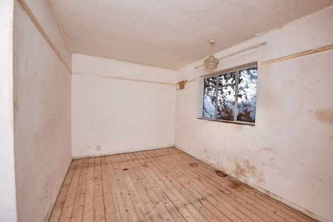 9 Mulberry Avenue, Colchester, Essex, CO2 8RZ 8