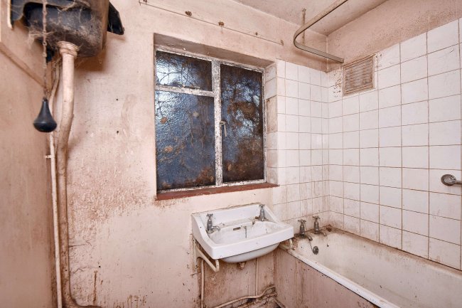 9 Mulberry Avenue, Colchester, Essex, CO2 8RZ 8