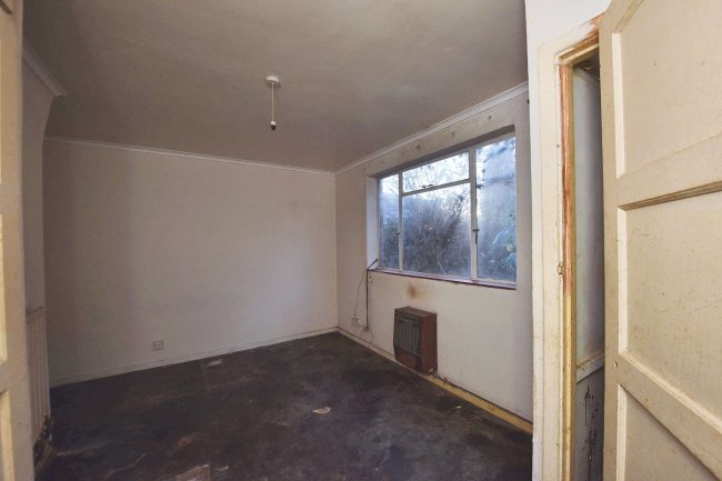 9 Mulberry Avenue, Colchester, Essex, CO2 8RZ 8