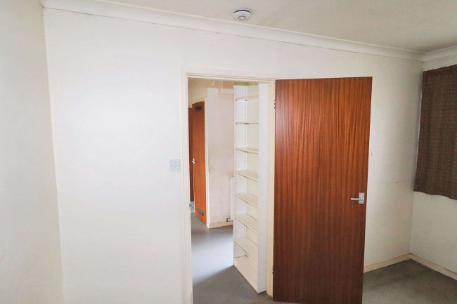 31 Thorndale Rise, Bradford, BD2 1NU 10