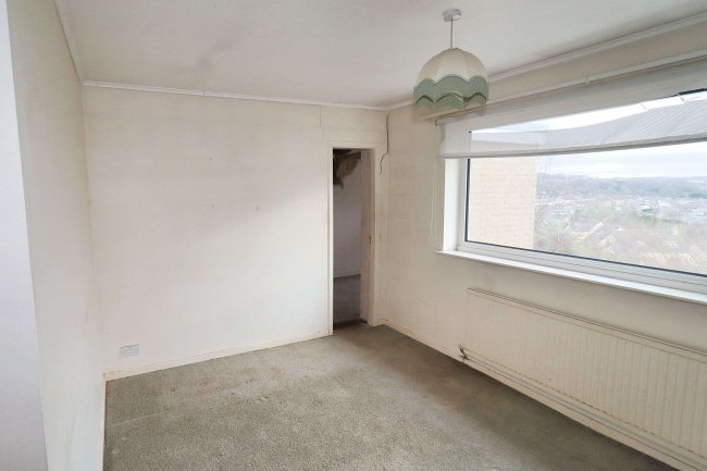 31 Thorndale Rise, Bradford, BD2 1NU 10