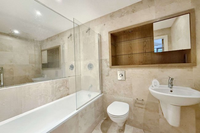 Apartment 4, 58 Close, Newcastle Upon Tyne, NE1 3RJ 7