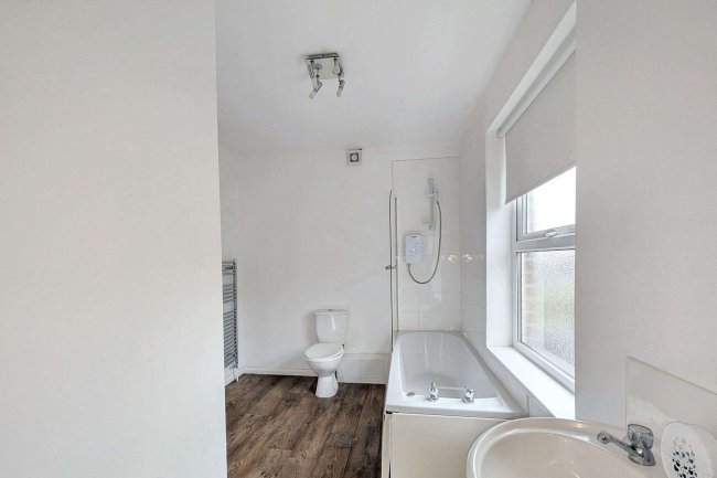 17b Derwent Street, Chopwell, Gateshead, NE17 7HU 9