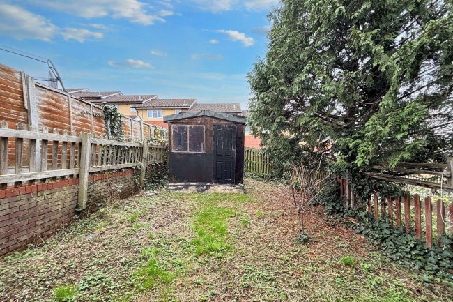 4 Sandpiper Close, Walthamstow, London,  E17 5SP 3