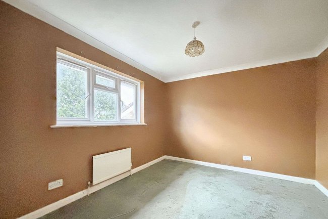 4 Sandpiper Close, Walthamstow, London,  E17 5SP 3