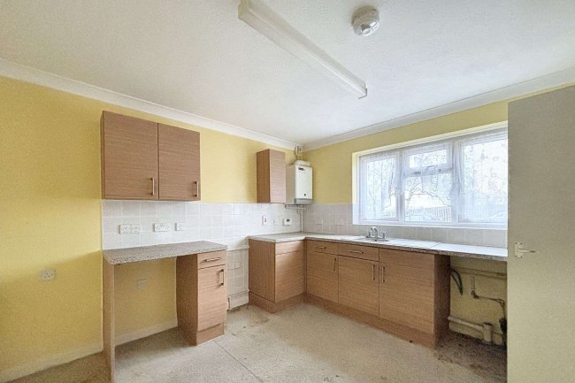 4 Sandpiper Close, Walthamstow, London,  E17 5SP 3