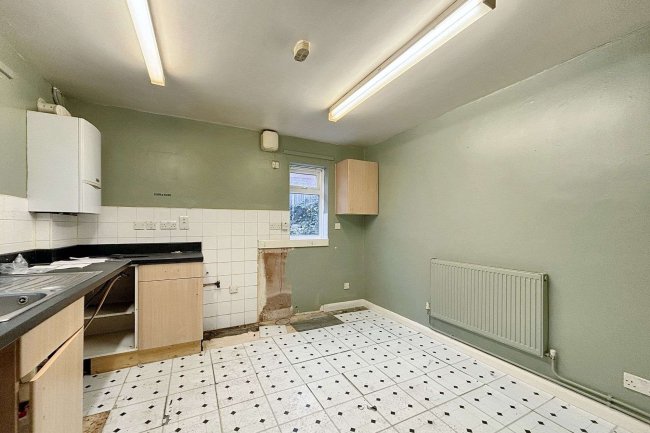 26 Travers Close, Walthamstow, London, E17 5PT 4