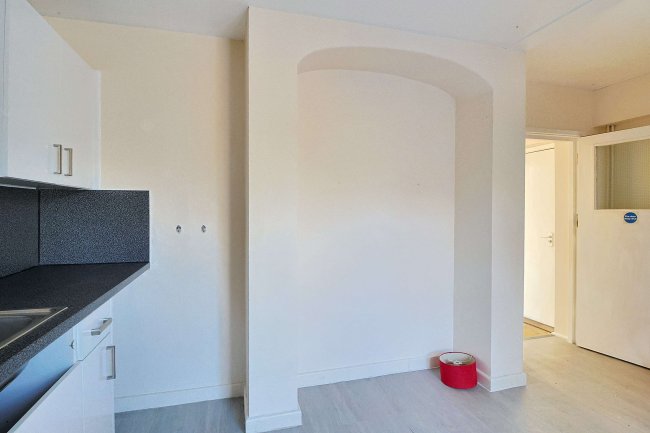 13 The Halve, Trowbridge, Wiltshire, BA14 8SD 7