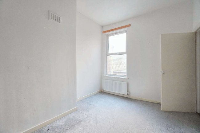 11 Beamont Street, Widnes, Cheshire, WA8 0DP 4