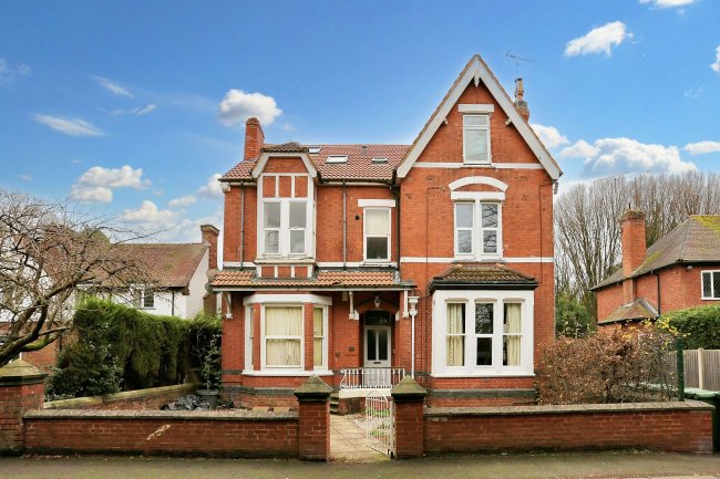 First Floor Flat, 3 Lawn House, 15 Lawn Road, Stafford, Staffordshire ST17 9AJ 10