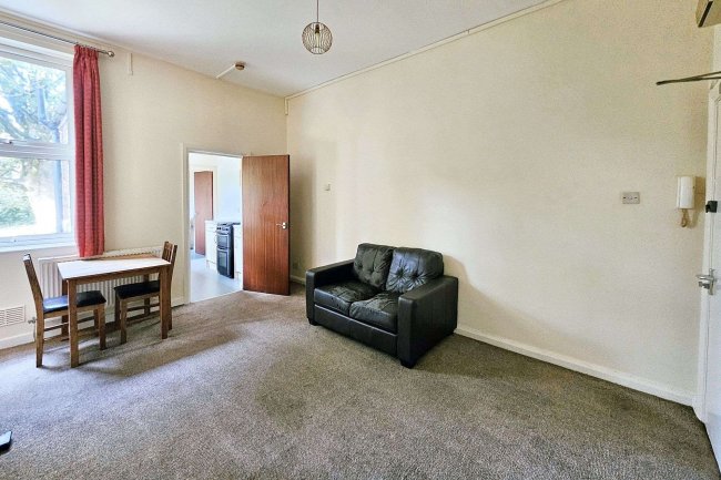 Flat 1 – 5, 4 Manley Road, Whalley Range, Manchester, M16 8PN 4