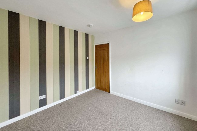 45 South Road, Moorends, Doncaster, DN8 4PZ 10