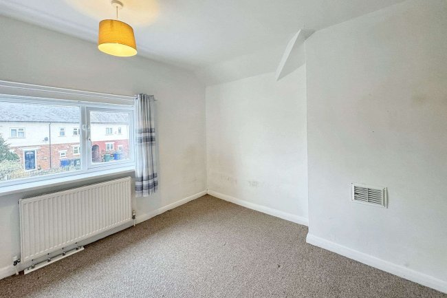 45 South Road, Moorends, Doncaster, DN8 4PZ 10