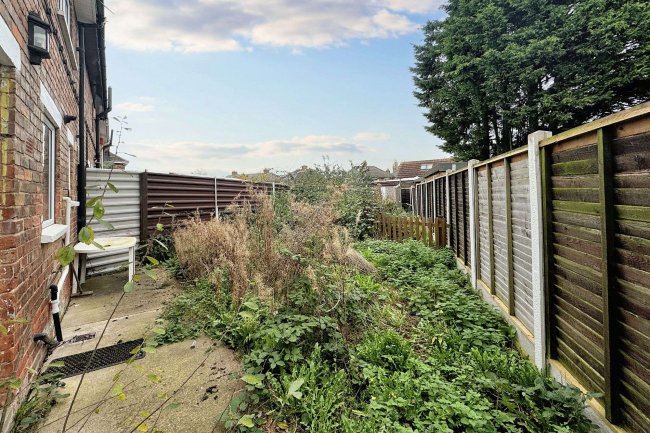 45 South Road, Moorends, Doncaster, DN8 4PZ 10