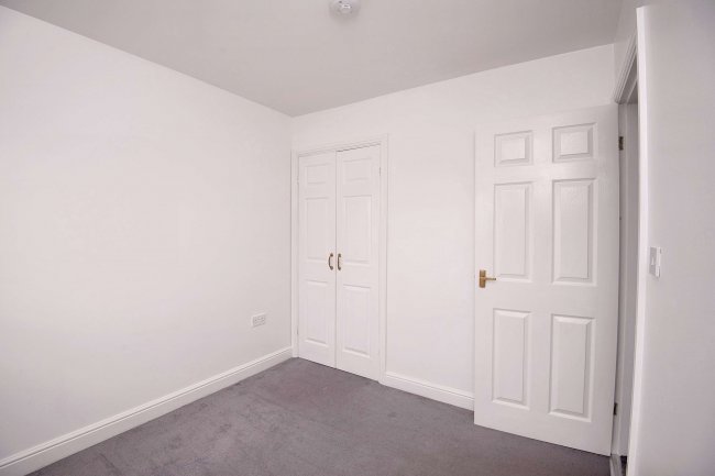 17 Haslemere Court, Bentley, Doncaster, DN5 9GD 10