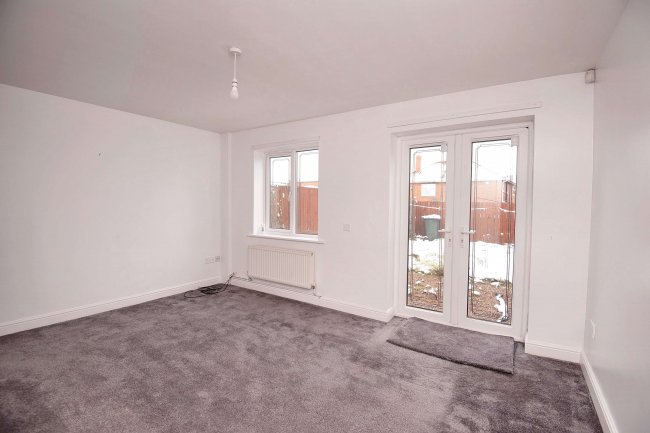 17 Haslemere Court, Bentley, Doncaster, DN5 9GD 10