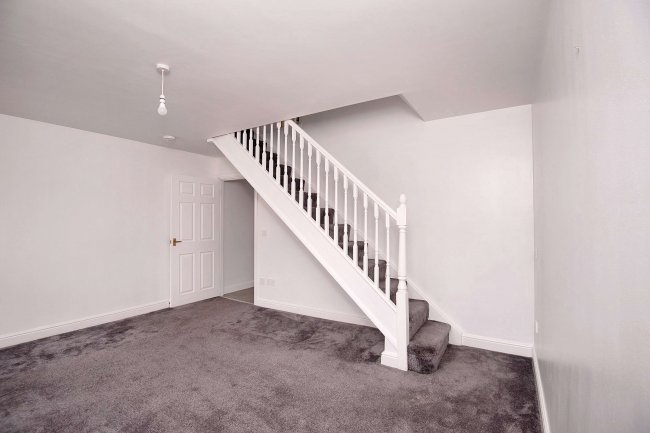 17 Haslemere Court, Bentley, Doncaster, DN5 9GD 10