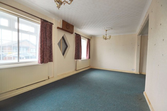 23 Wamburg Road, Canvey Island, SS8 8JR 3