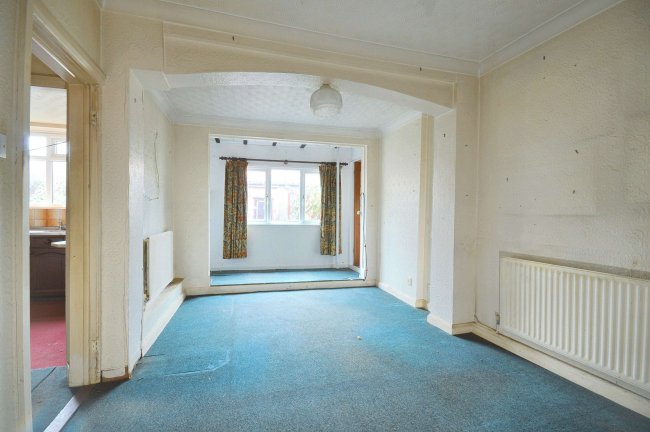 23 Wamburg Road, Canvey Island, SS8 8JR 3