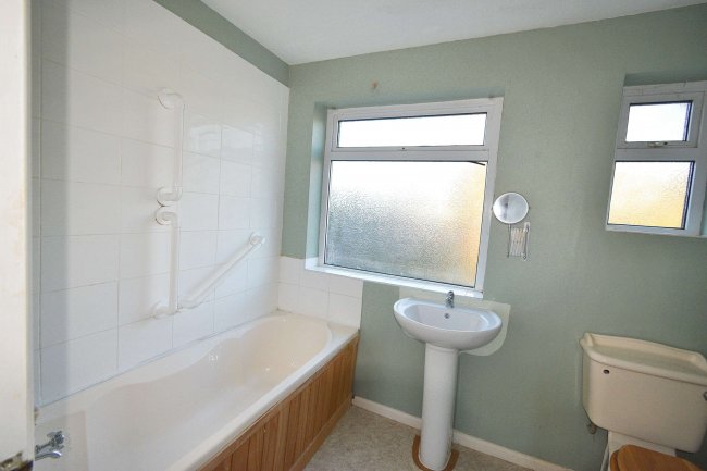 54 Lonsdale Close, Ipswich, IP4 4HD 3