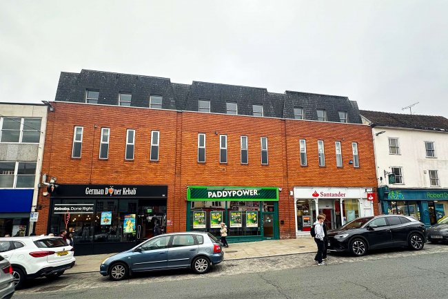 48 High Street, Colchester, Essex, CO1 1DH 1