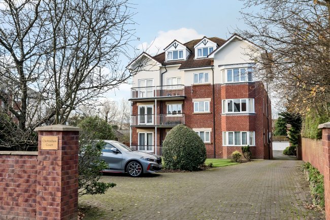 Flat 1, 23 Argyle Road, Southport, PR9 9LG 7