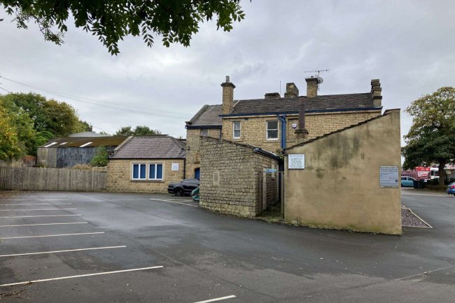 Shipley Conservative Club, 76-82 Otley Road, Shipley BD18 3SA 2