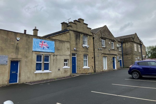 Shipley Conservative Club, 76-82 Otley Road, Shipley BD18 3SA 2