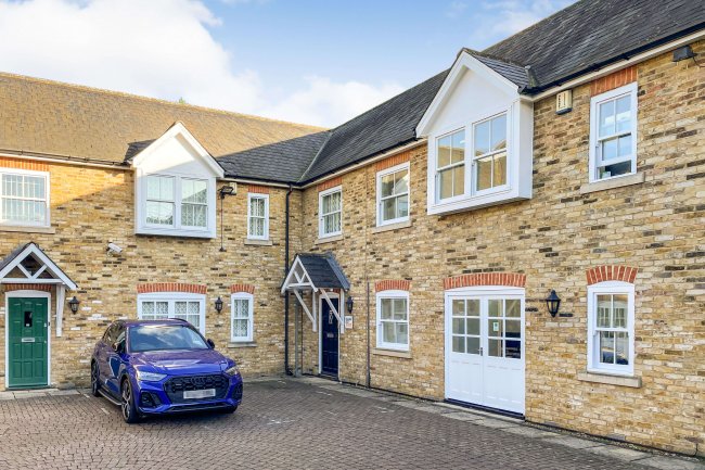 Unit 2 St John's Mews, 13 St John's Road, Hampton Wick, Surrey, KT1 4AN 2