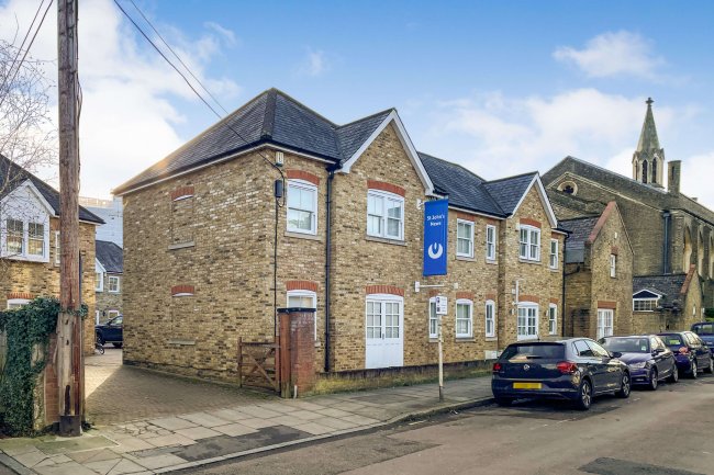 Unit 2 St John's Mews, 13 St John's Road, Hampton Wick, Surrey, KT1 4AN 2