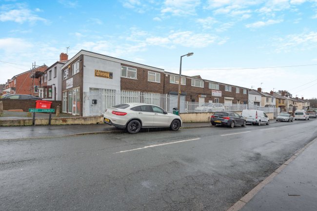 31a Cox’s Lane & 50a-50d Best Street, Cradley Heath, B64 5NS 5