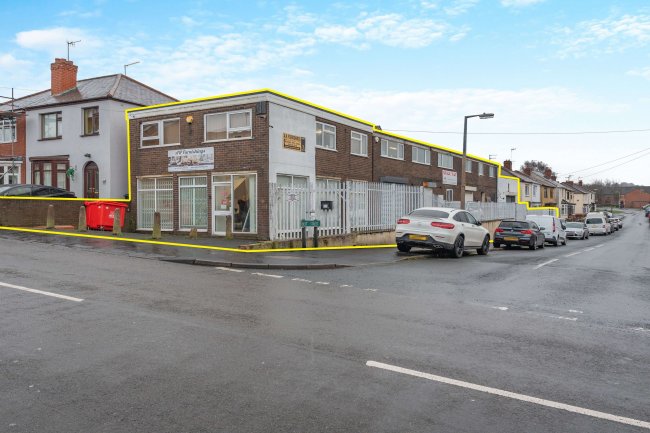 31a Cox’s Lane & 50a-50d Best Street, Cradley Heath, B64 5NS 5