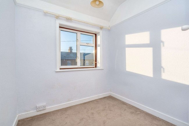 20 Lower Brook Street, Basingstoke RG21 7RP 4