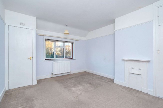 20 Lower Brook Street, Basingstoke RG21 7RP 4