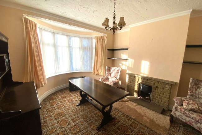 149 Harrow View, Harrow HA1 4SX 5